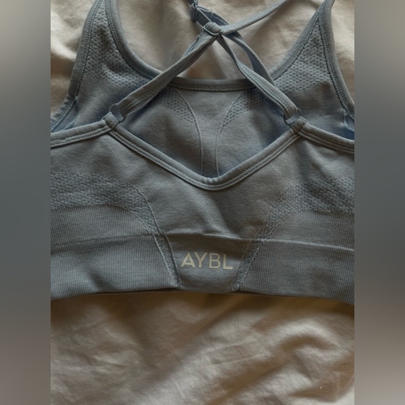 AYBL USA - Motion Seamless Sky Blue Gym Workout Set - Picture 7 of 9
